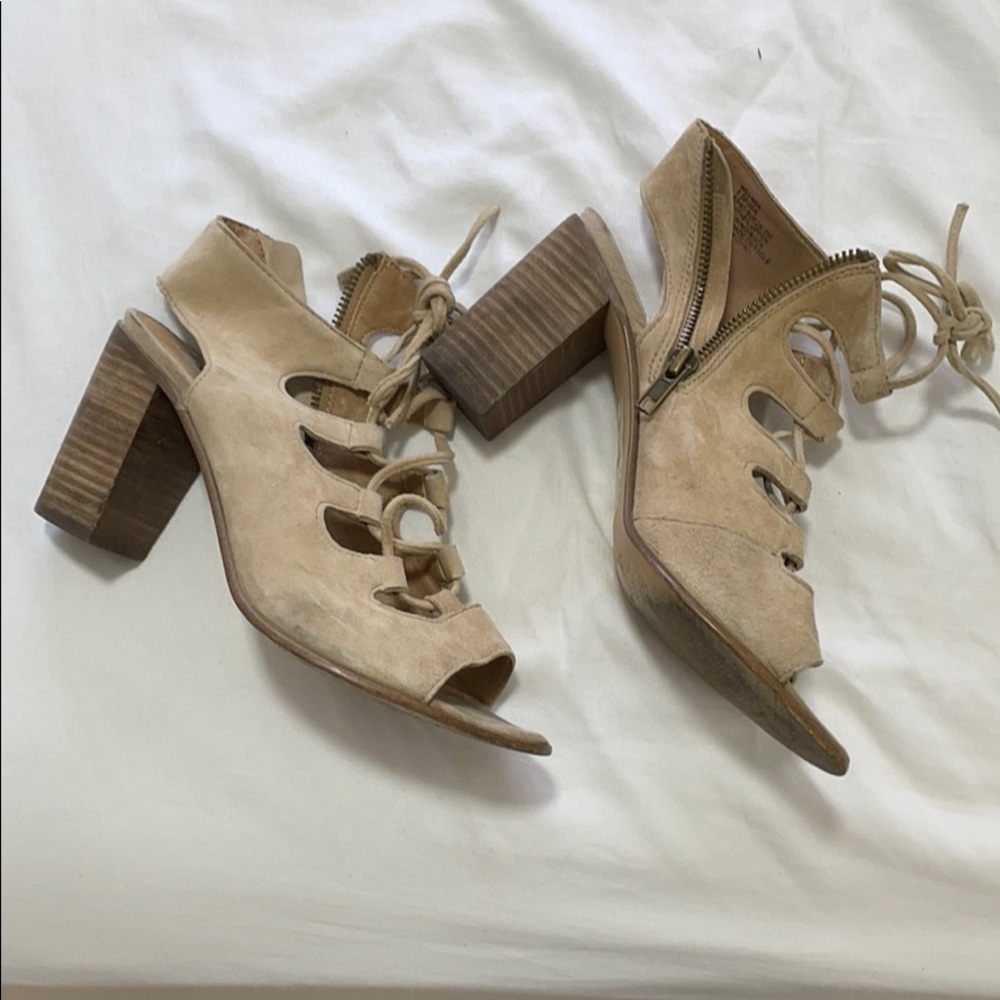 Steve Madden tied heels